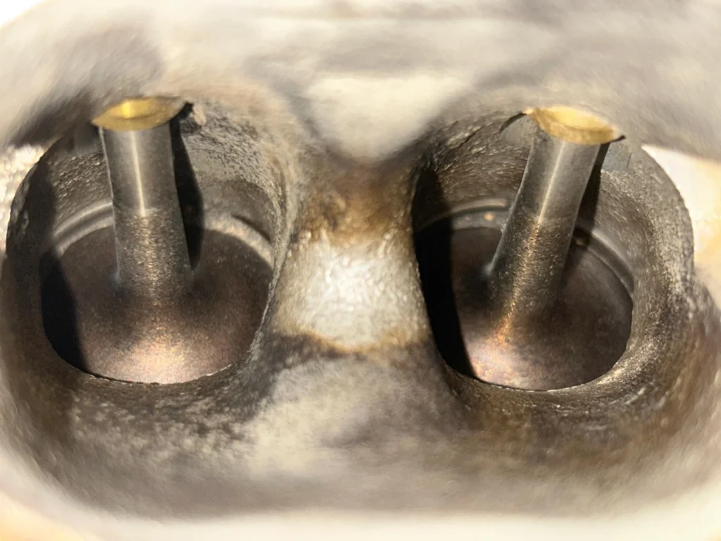 Cleaned valves that have no carbon buildup
